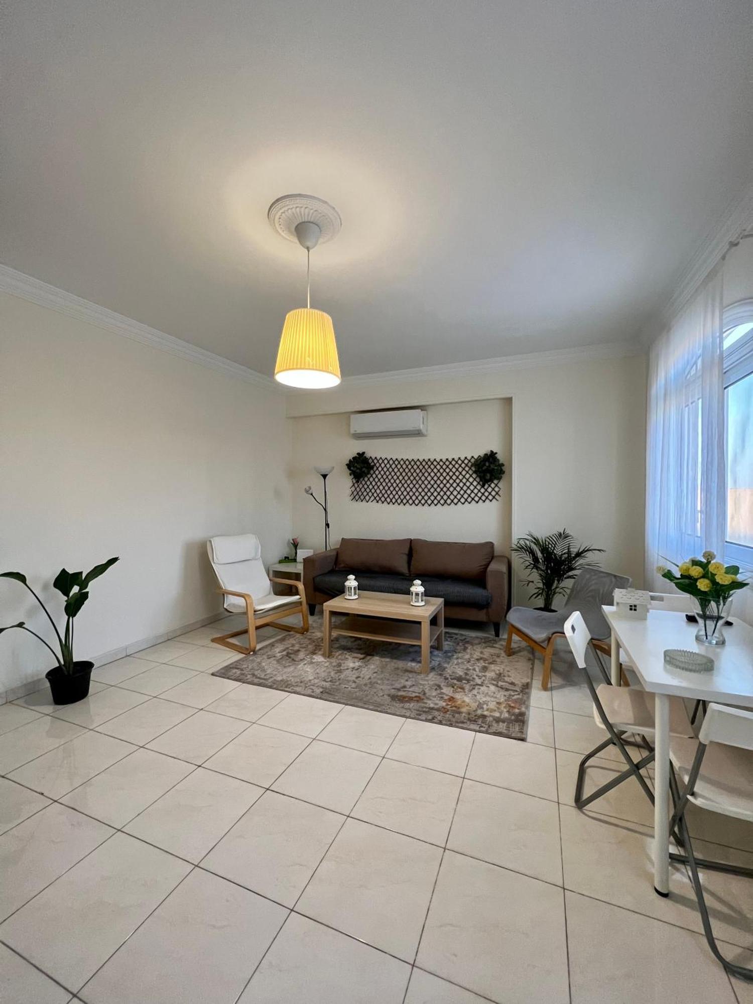 H-residence 2 Bedroom Cozy In New Near Airport Apartment Cairo
