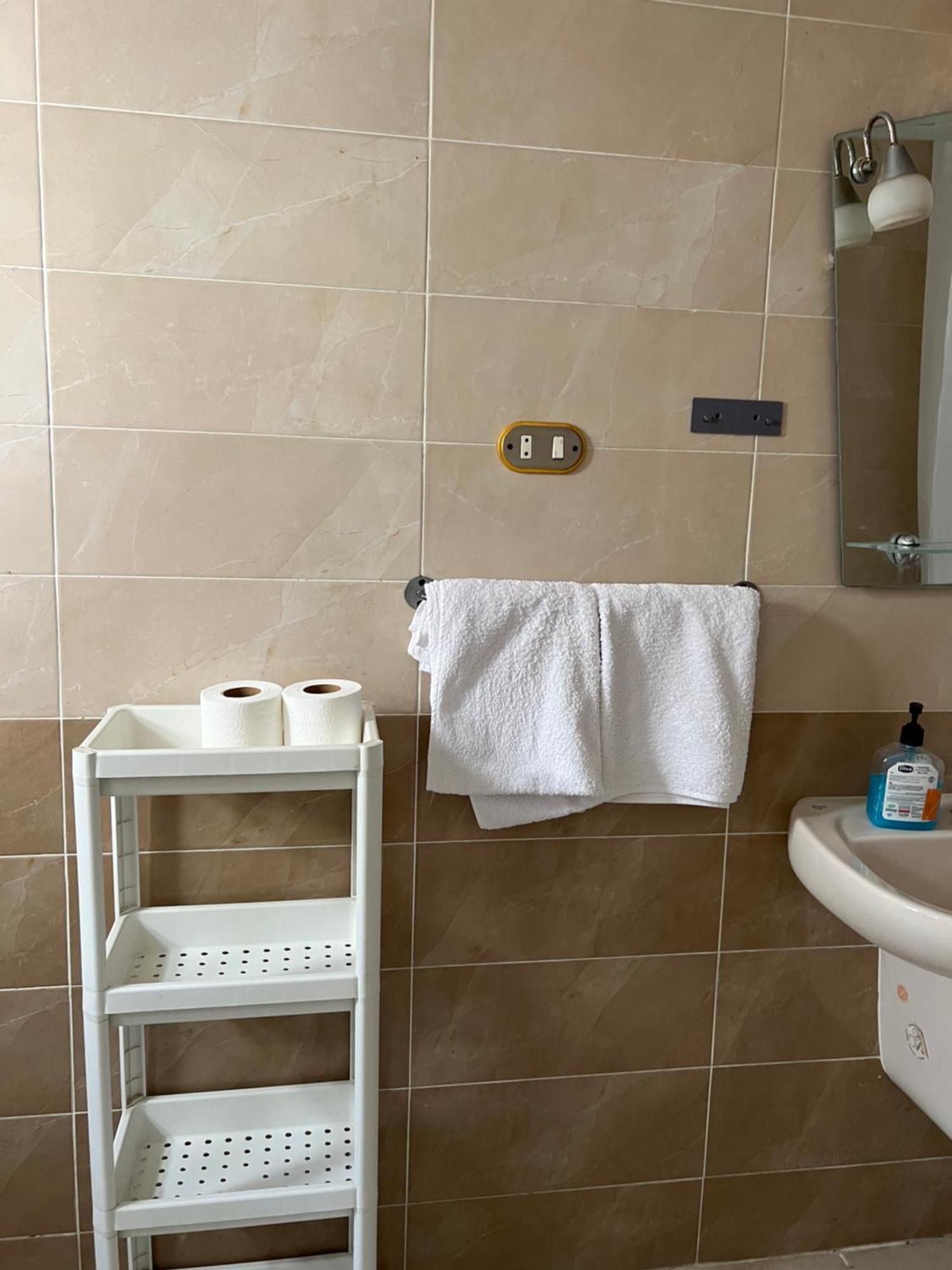 Apartment H-residence 2 Bedroom Cozy In New Near Airport *